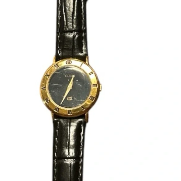 Gucci 3000L Vintage Swiss Made Watch Gold Plated& Black Leather 26mmWomen’s - Picture 3 of 10
